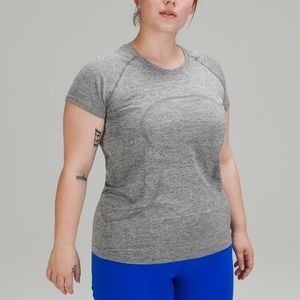 Lululemon Swiftly Tech Short Sleeve Size 8